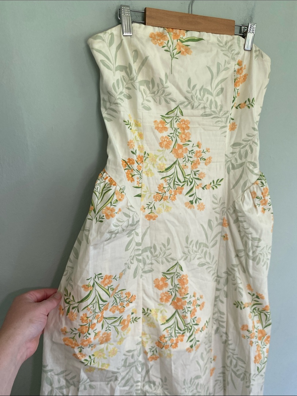 Band of the Free Women’s Cream Floral Strapless Maxi Dress Size Medium W/ Pocket - Picture 3 of 8